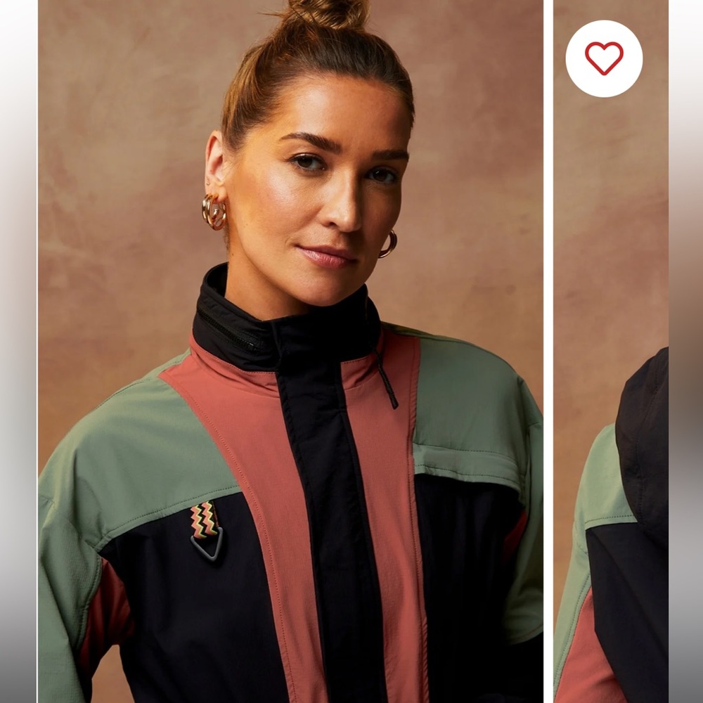 Fabletics jacket the khloe edit LAST ONE NOT RESTOCKING! - Picture 3 of 8